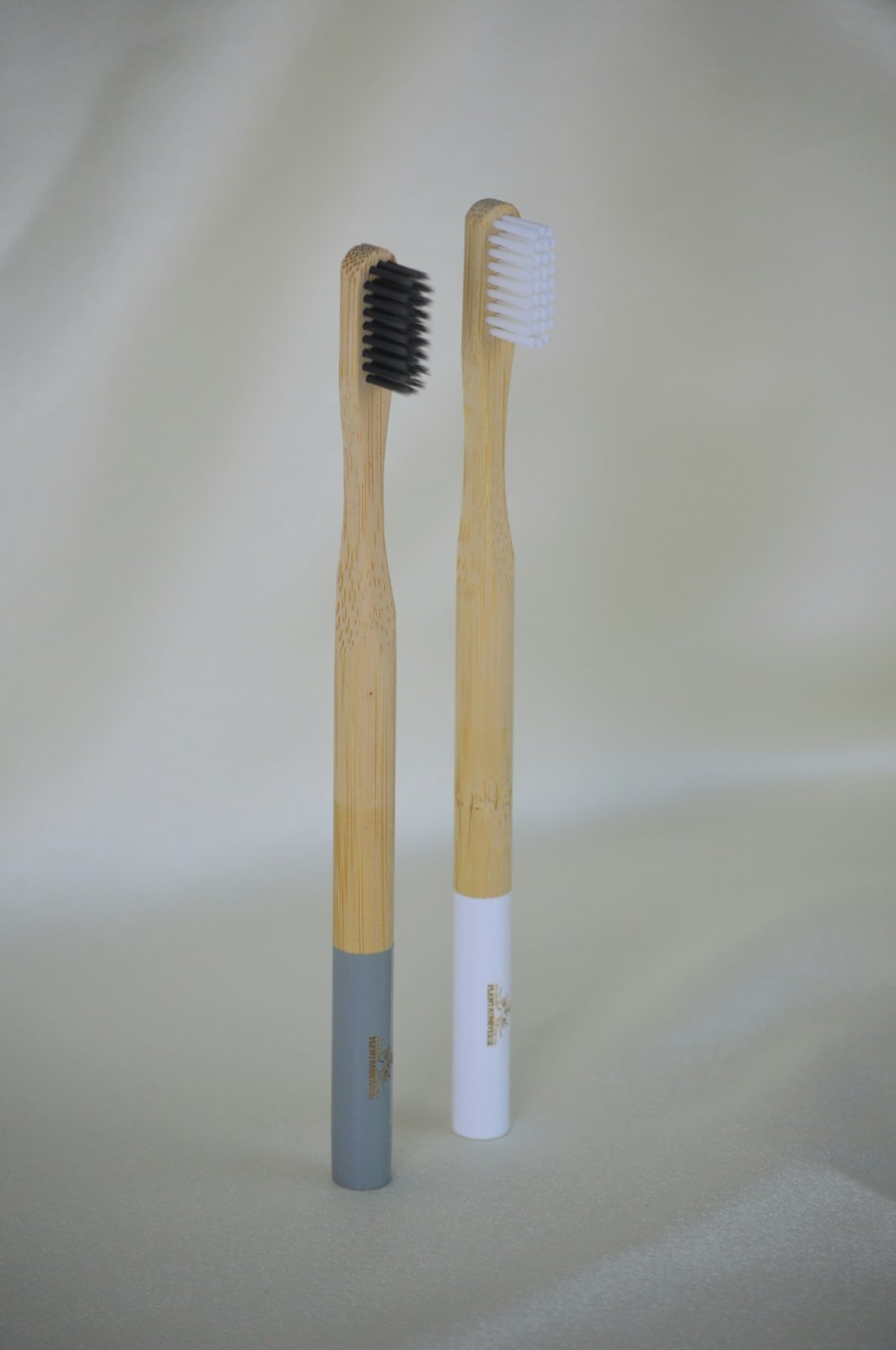 PLANTAUNIVERSE Bamboo Toothbrush - 2kShopping