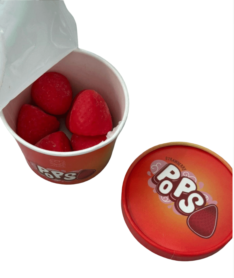 Mastical Pops Strawberry 110g | مستيكال ايسكريم بوبس الفراولة - 2kShopping