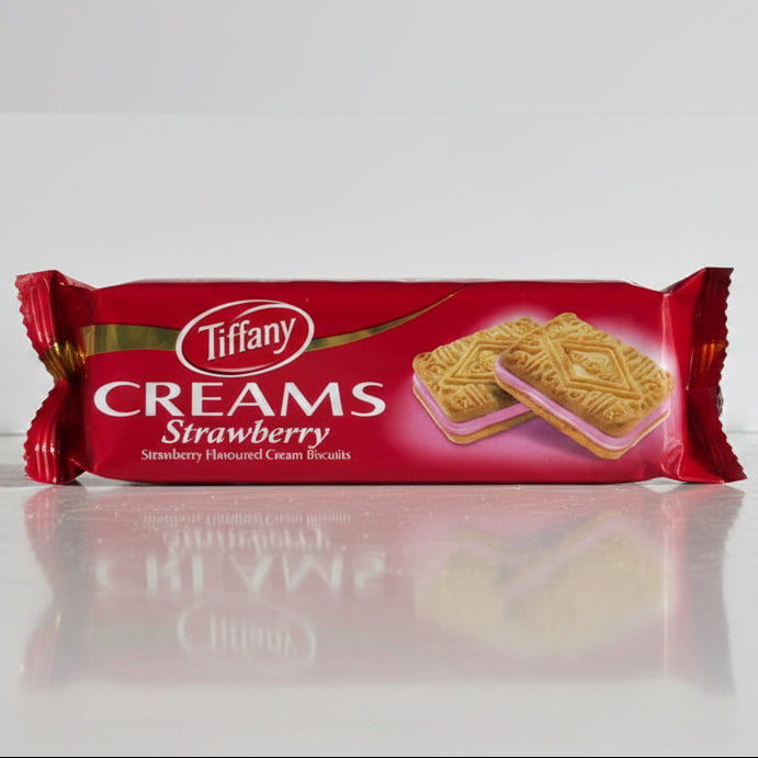 Tiffany Biscuits Cream Strawberry 80G