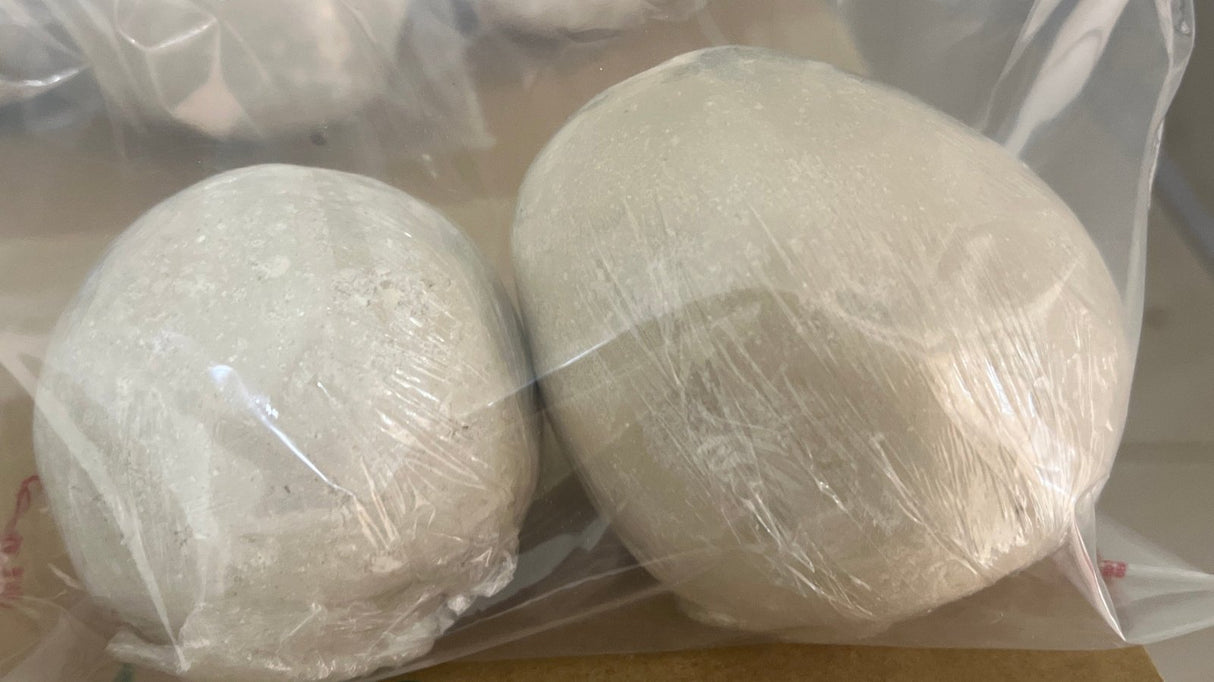 Jameed Karaki 2pcs (400 - 500g)| جميد كركي - 2kShopping